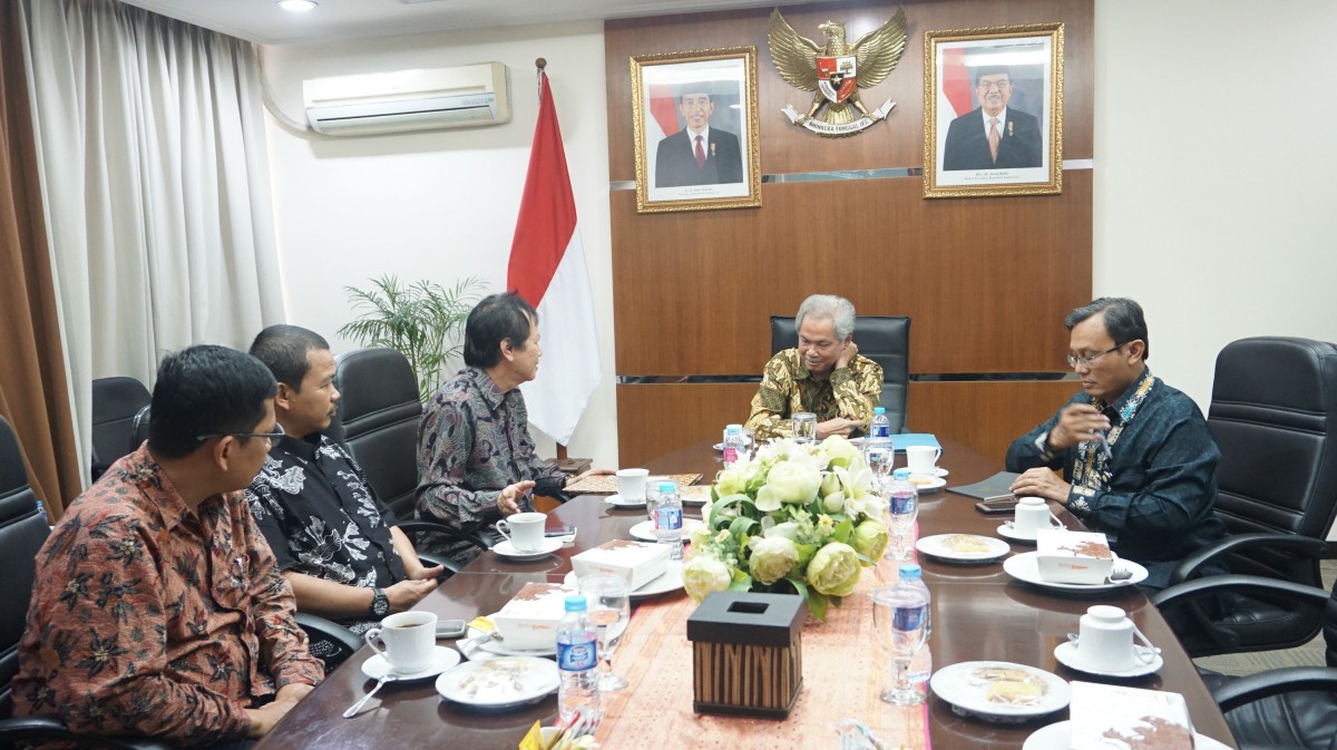 RI71_Audiensi dengan tim inisiator dewan pendidikan 070818