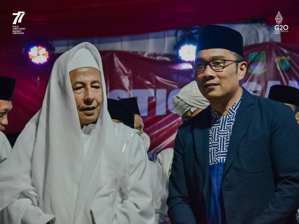 Habib Luthfi Attends Istighosah Akbar In Context Of The 72nd ...